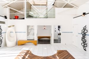 Photo 7- click for photo gallery